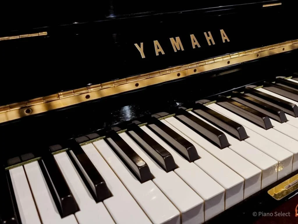 Yamaha U3M piano 3387851
