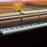 Yamaha C104 piano - Afbeelding 3