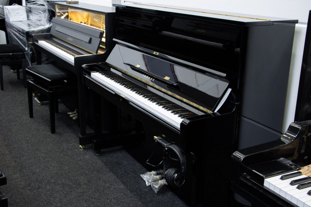 Yamaha U1M silent piano