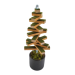 Houten kerstboom - gerecyclede piano onderdelen