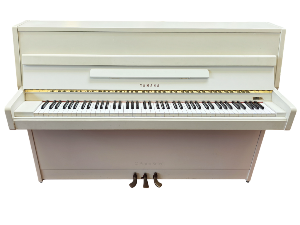 Yamaha M5J piano D3353319